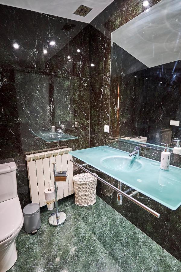 3 Plaza Mayor -Prior 5 - At By Victoria Appartement Salamanca Buitenkant foto
